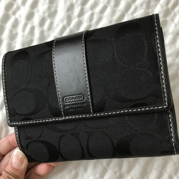 💯 COACH pin closure purse w/ match trifold wallet - Picture 5 of 8